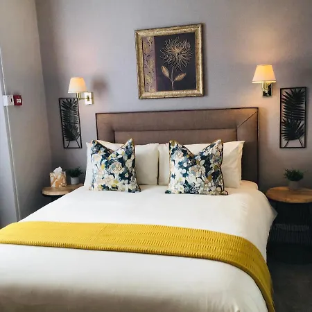 The Alexander - Seaside Hideaway (adults Only) 5* سكرابورو