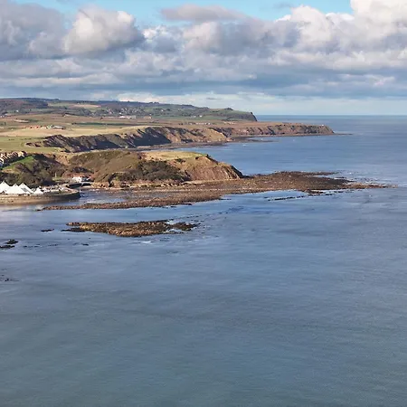 بيت ضيافة Seaside Hideaway (adults Only)