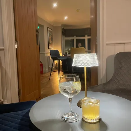 The Alexander - Seaside Hideaway (adults Only)