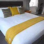 Seaside Hideaway (adults Only)
