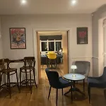 Seaside Hideaway (adults Only) 招待所 5*
